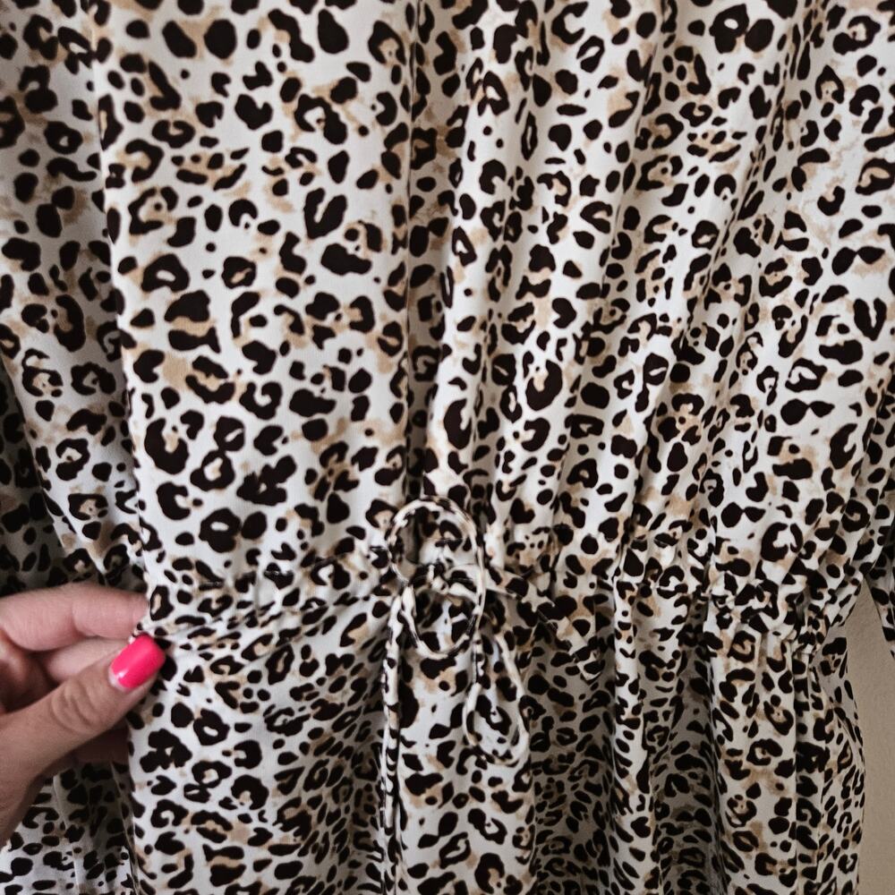 Daytrip Animal Print Kimono Medium - Picture 4 of 8